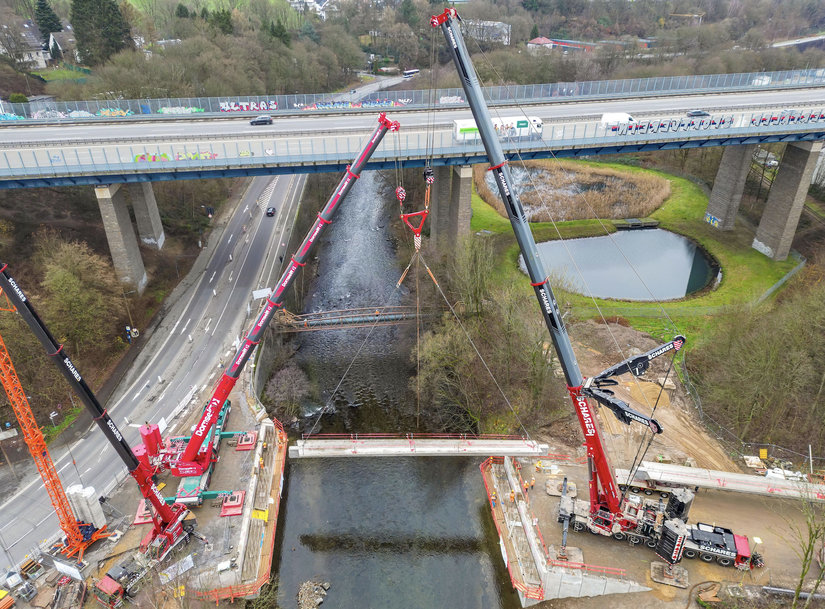 Liebherr-Mobilkrane LTM 1650-8.1 und LTM 1450-8.1 meistern komplexe Brückenerneuerung